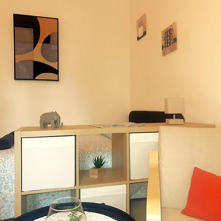 T2 Proche Centre Apartment
